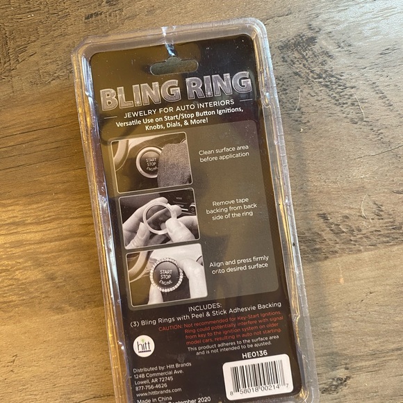 NIP bling rhinestone car accessories - Picture 3 of 3